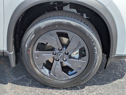 New 2026 Nissan Rogue Platinum AWD/4WD image 11