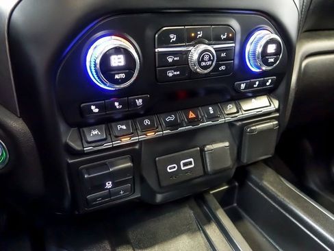 Certified 2019 GMC Sierra 1500 Denali w/ Driver Alert Package II image 25