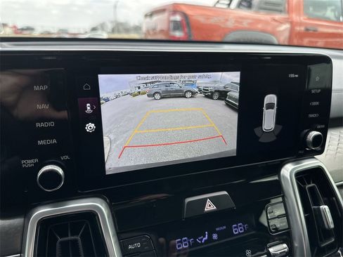 Used 2022 Kia Sorento SX image 17