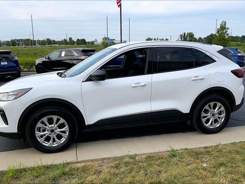 Used 2024 Ford Escape Active w/ Tech Pack #1 AWD/4WD image 12