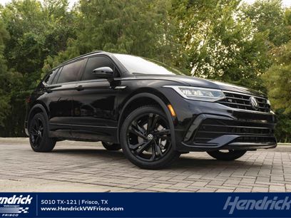 Certified 2023 Volkswagen Tiguan SE R-Line