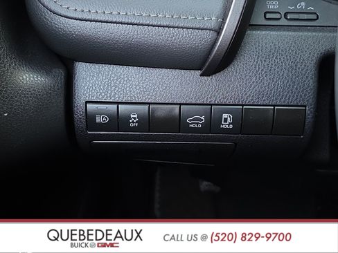 Used 2024 Toyota Camry SE image 23