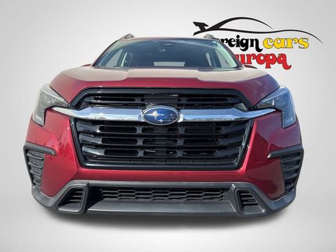Used 2023 Subaru Ascent Premium w/ Convenience Package image 2