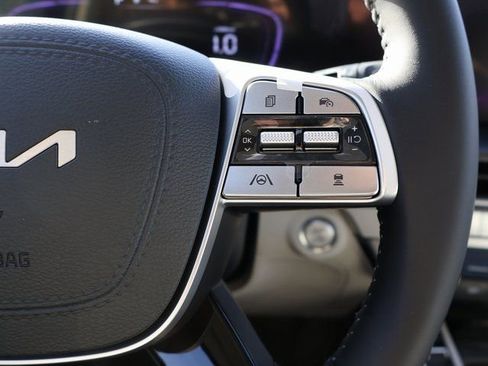New 2025 Kia Telluride S image 32