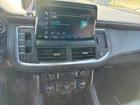 Used 2023 Chevrolet Tahoe LT RWD image 32