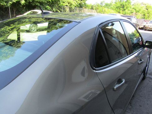 Used 2009 Saab 9-3 2.0T w/ Premium Package AWD/4WD image 19