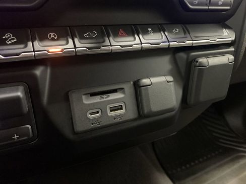 Used 2021 Chevrolet Silverado 1500 LT w/ All Star Edition Plus AWD/4WD image 54