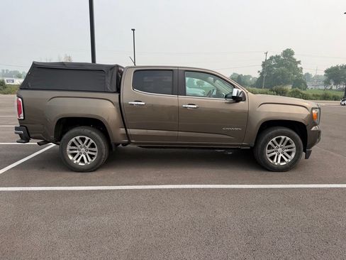 Used 2016 GMC Canyon SLT w/ Driver Alert Package RWD image 4