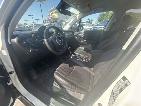 Used 2017 FIAT 500X Trekking image 12