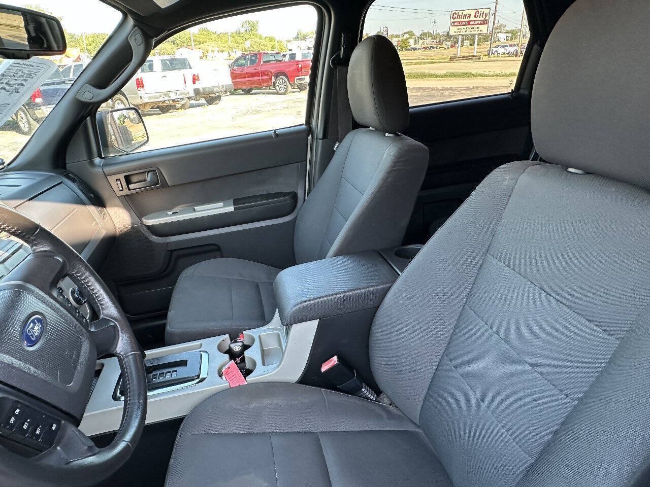 Used 2012 Ford Escape XLT w/ Cargo Pkg AWD/4WD image 10