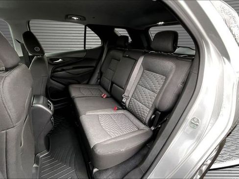 Used 2020 Chevrolet Equinox LT image 21
