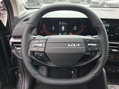 New 2026 Kia Sportage EX w/ EX Panorama Roof Package FWD image 16