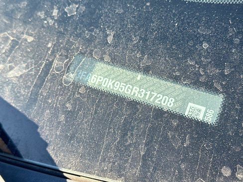 Used 2016 Ford Fusion Titanium image 7