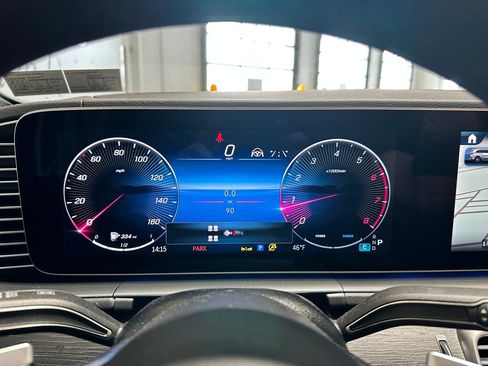 New 2026 Mercedes-Benz GLS 450 4MATIC image 9