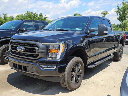 Used 2021 Ford F150 XLT w/ Equipment Group 302A High AWD/4WD image 4