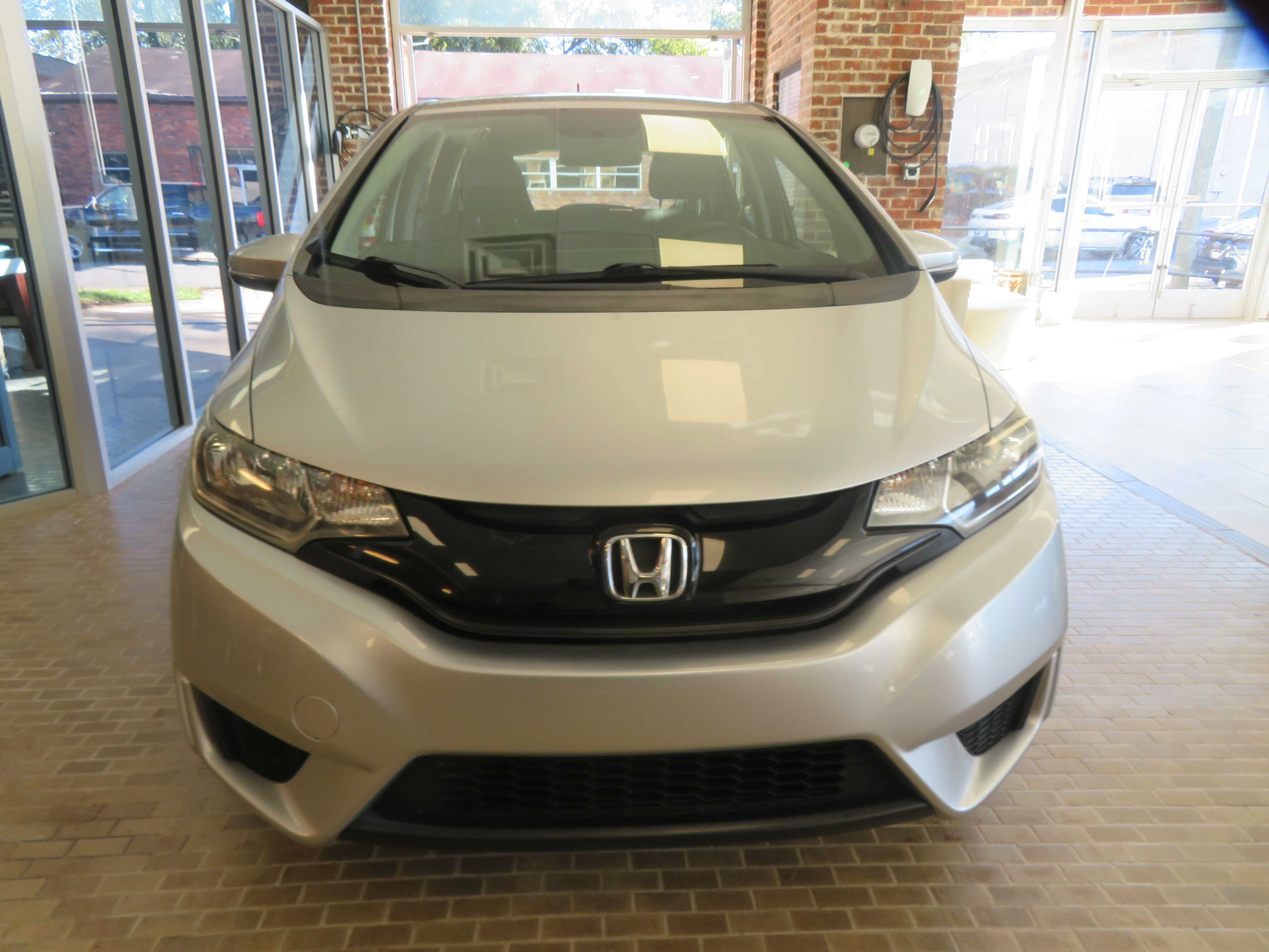 Used 2016 Honda Fit LX image 2