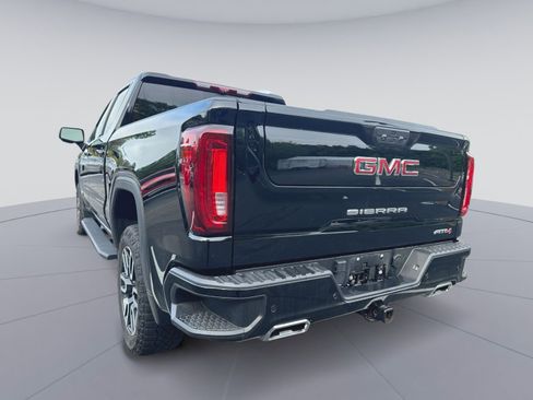 Used 2023 GMC Sierra 1500 AT4 w/ Technology Package AWD/4WD image 27