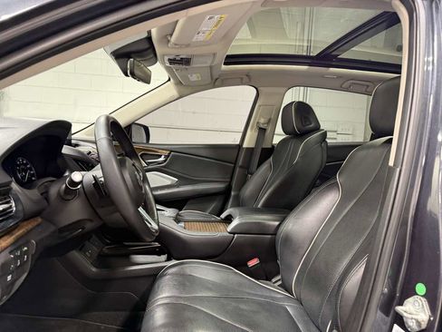 Used 2019 Acura RDX AWD w/ Advance Package image 16