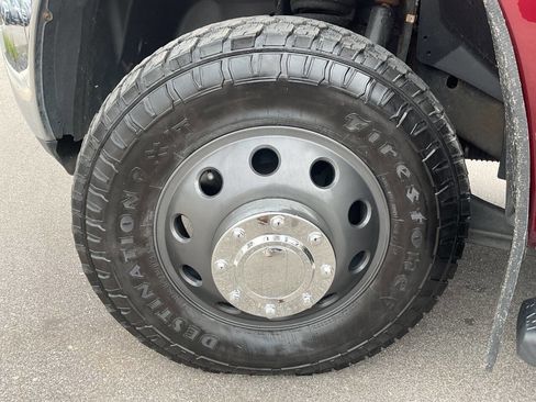 Used 2018 RAM 3500 SLT image 64