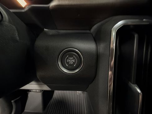 New 2026 GMC Acadia Denali Ultimate w/ LPO, Floor Liner Package image 17