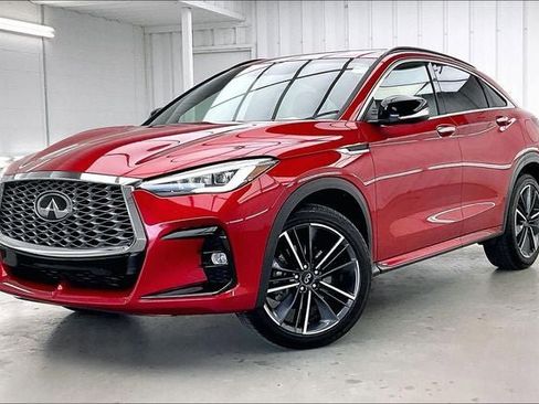 Certified 2024 INFINITI QX55 Essential image 2