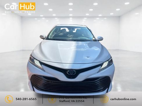 Used 2019 Toyota Camry XLE w/ Driver Assist Package FWD image 2