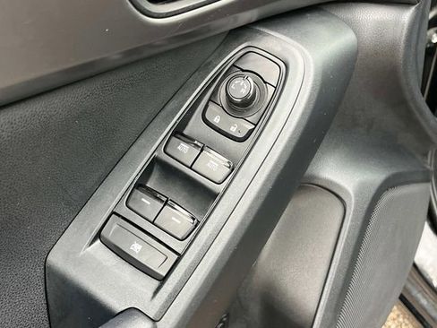 Used 2024 Subaru Impreza 2.0i Sport image 30