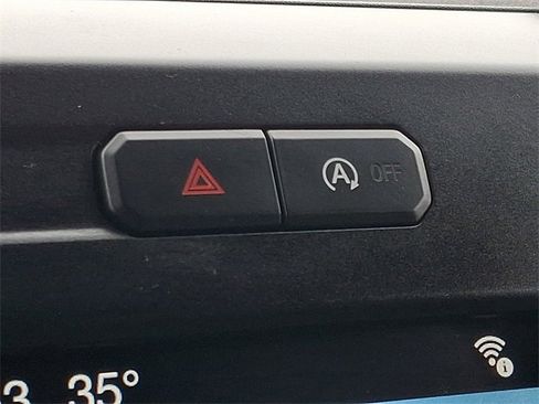 Used 2019 Ford F150 XLT image 24