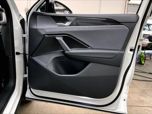 New 2026 Volkswagen Tiguan SE R-Line image 30