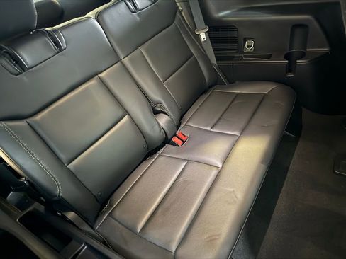 Certified 2022 Ford Explorer XLT w/ Equipment Group 202A image 58