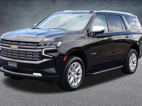 Used 2024 Chevrolet Tahoe Premier AWD/4WD image 28