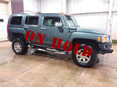 Used 2006 HUMMER H3 image 1