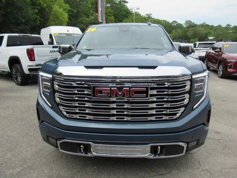 Used 2026 GMC Sierra 1500 Denali AWD/4WD image 3