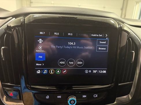 Certified 2023 Chevrolet Traverse RS w/ LPO, Floor Liner Package image 18