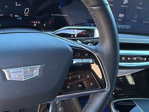 Used 2025 Cadillac Lyriq Sport image 24