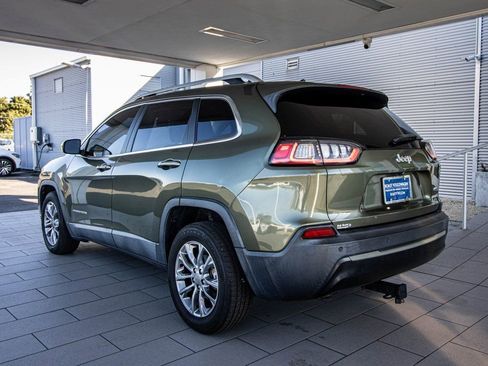 Used 2019 Jeep Cherokee Latitude Plus image 12