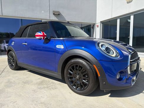 Used 2019 MINI Cooper S w/ Storage Package FWD image 1