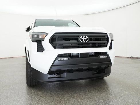 New 2026 Toyota Tacoma SR5 image 33