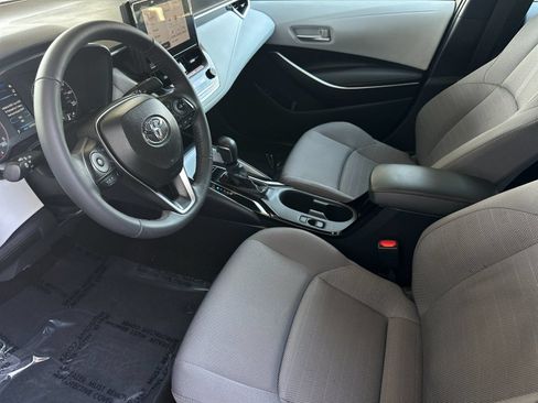 Used 2024 Toyota Corolla SE FWD image 9