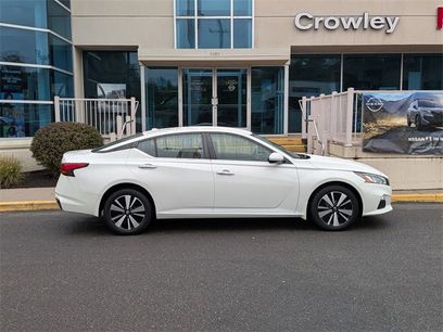 Certified 2021 Nissan Altima 2.5 SV