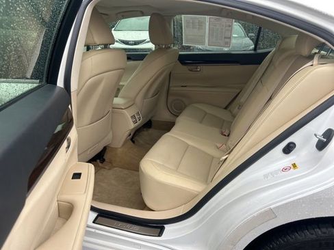 Used 2015 Lexus ES 350 w/ Premium Package image 13