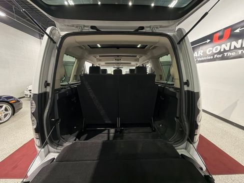 Used 2016 Land Rover LR4 HSE LUX AWD/4WD image 43