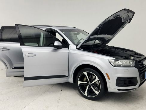 Used 2019 Audi Q7 3.0T Prestige w/ Prestige Package AWD/4WD image 10