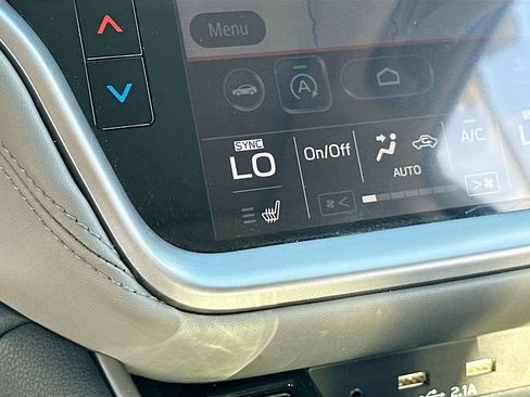 Used 2020 Subaru Legacy Limited image 21