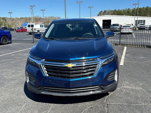 Used 2022 Chevrolet Equinox LT image 3