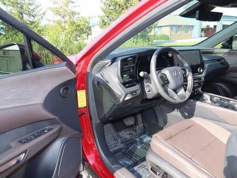 Used 2023 Lexus RX 350 image 70