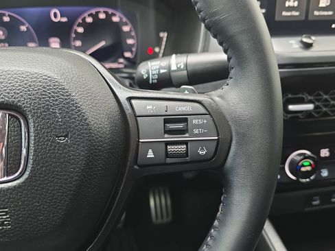 Used 2023 Honda Accord Sport image 20