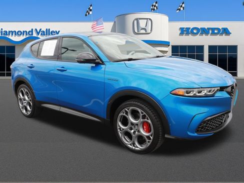 Used 2024 Alfa Romeo Tonale Veloce AWD/4WD image 1