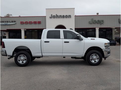 New 2026 RAM 2500 Tradesman w/ Chrome Appearance Group image 6