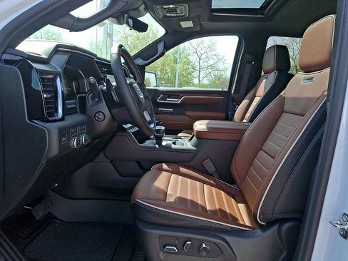New 2026 GMC Sierra 1500 Denali Ultimate AWD/4WD image 9
